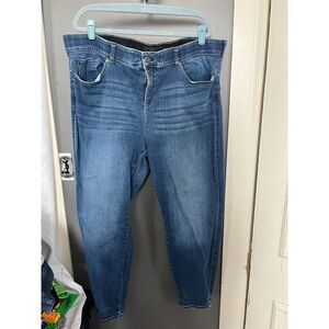 Torrid premium 26r 26 regular bombshell skinny jeans